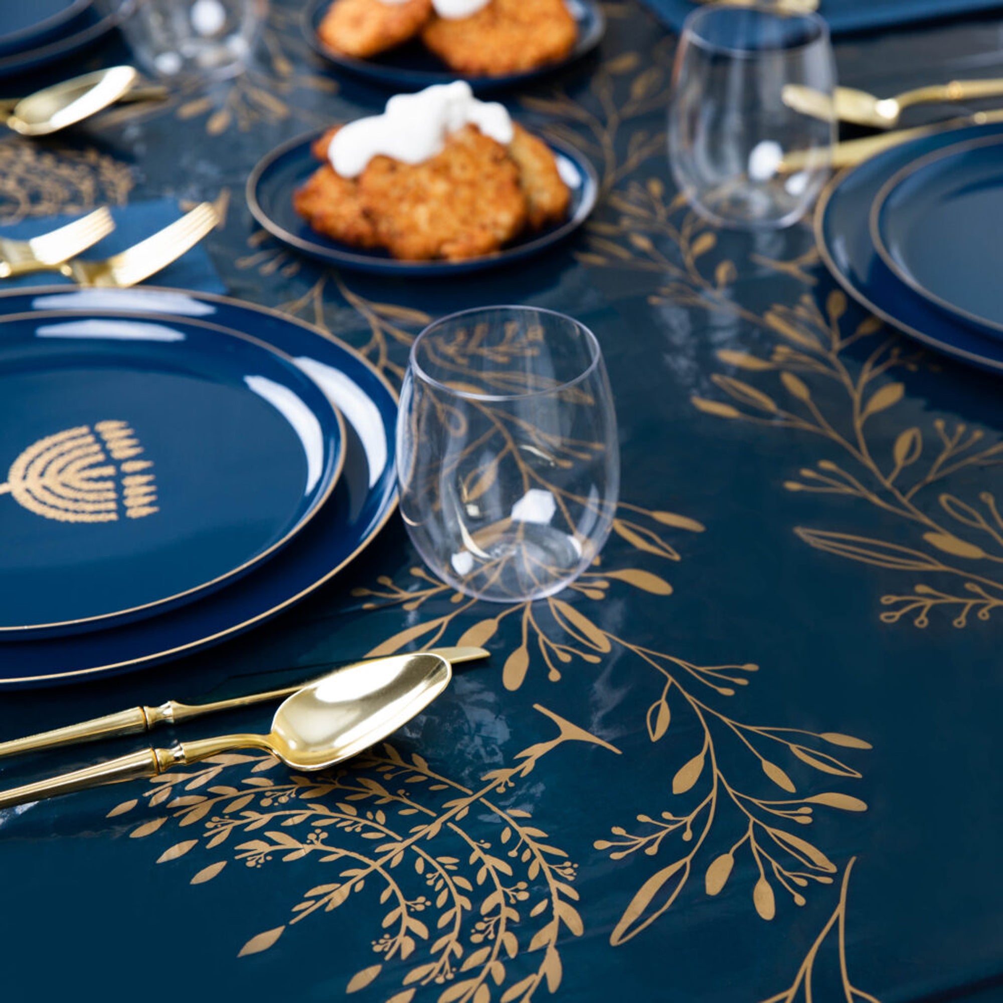 Chanukah Table Cover Blue/Gold 54″x108″